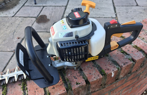 Ryobi petrol hedge - , cutter