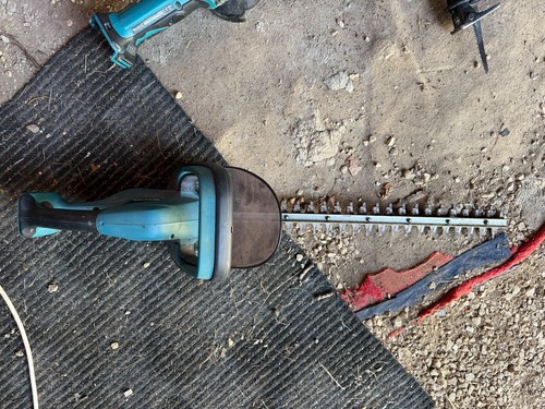 Makita 18v lxt - 18v, cordless